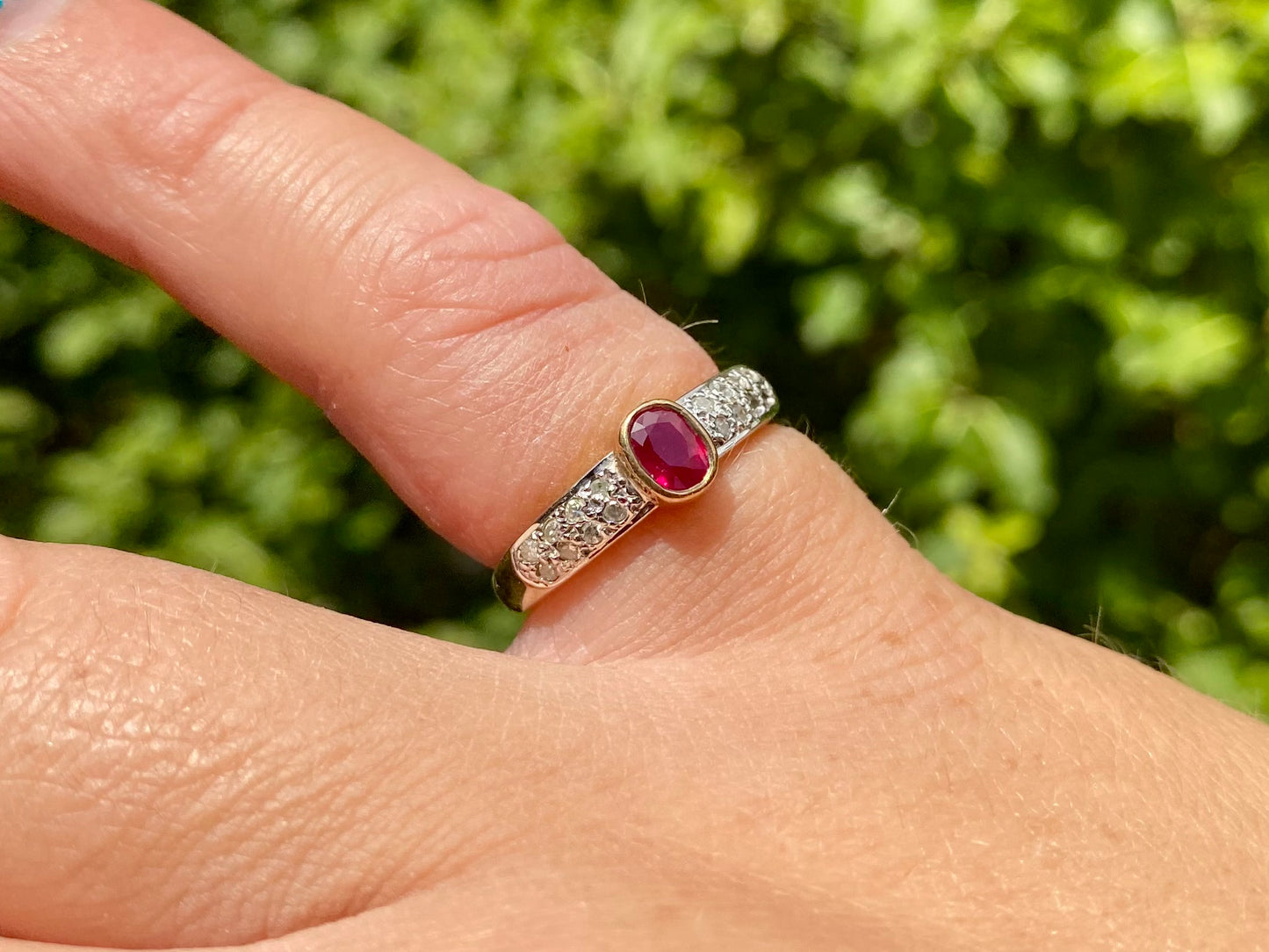 9ct Gold Ruby & Diamond Ring