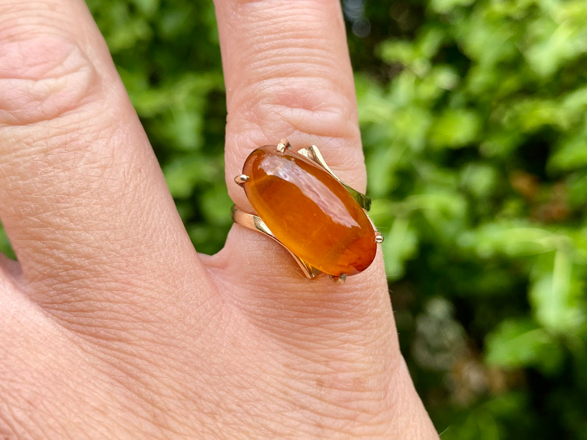 Vintage 9ct Gold Amber Ring