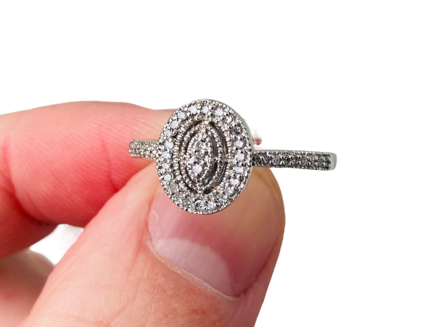 9ct Gold Diamond Ring