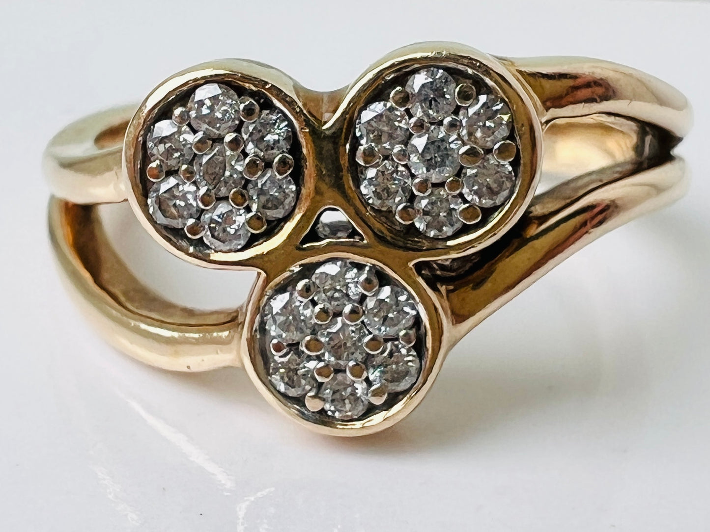 9ct Gold Diamond Ring