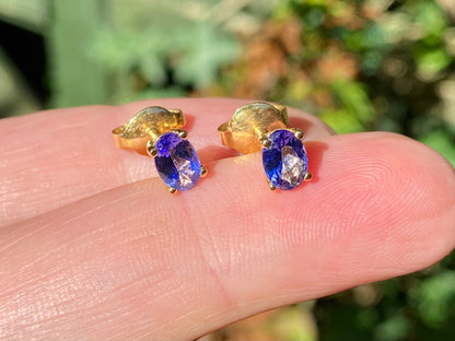 18ct Gold Tanzanite Earrings