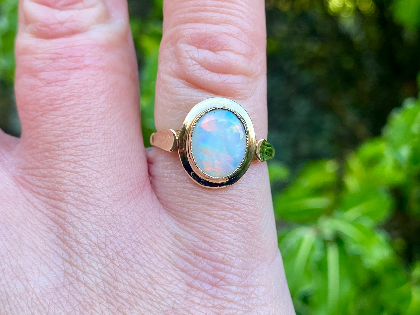 Vintage 9ct Gold Opal Ring