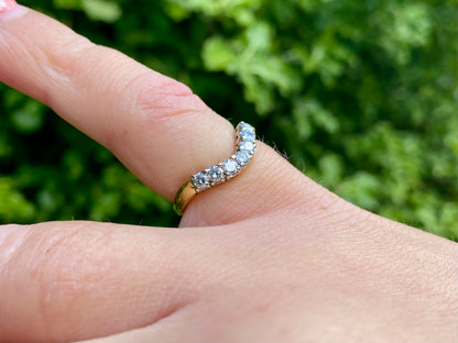Vintage 18ct Gold Diamond Curve Ring