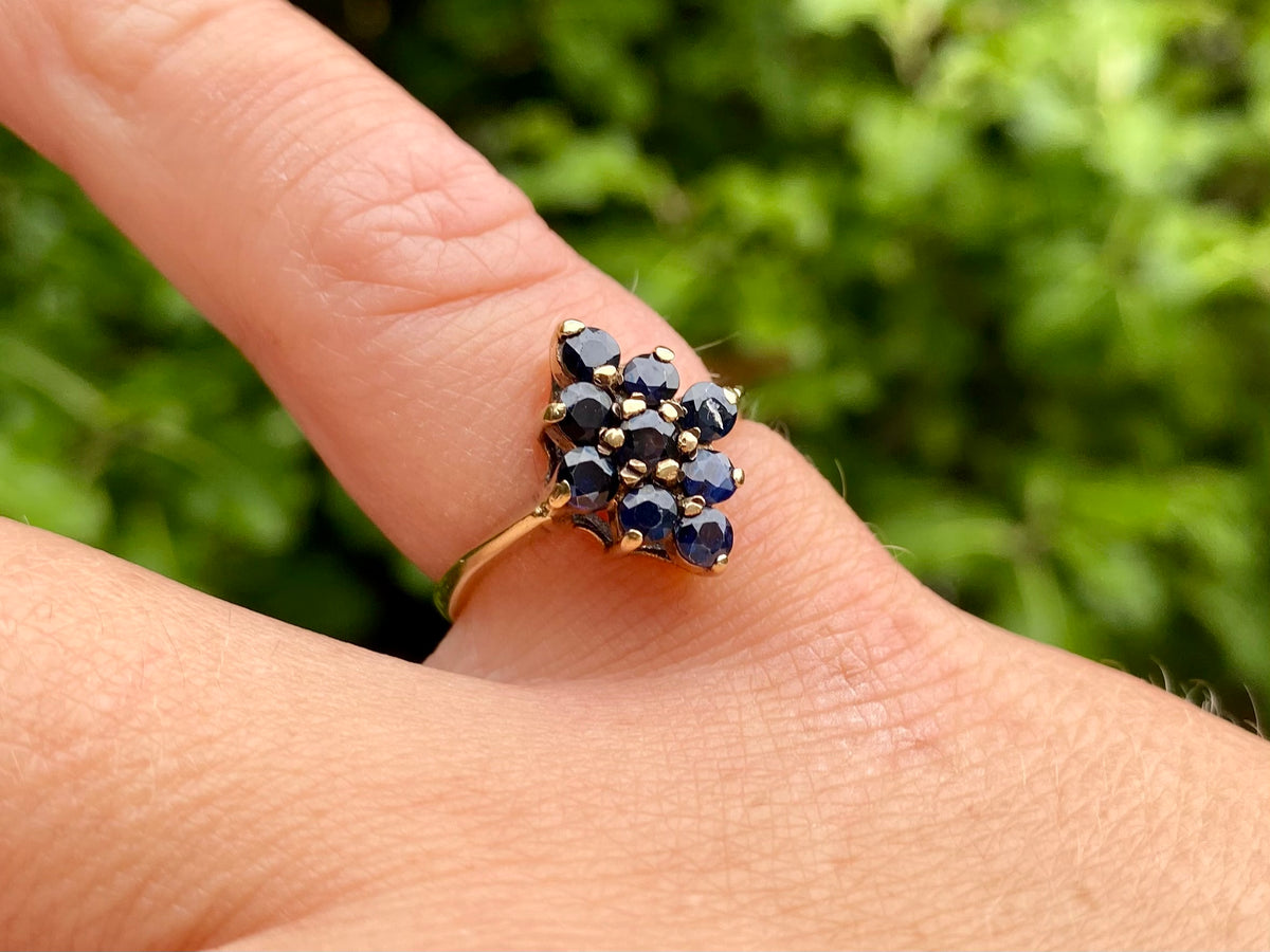Vintage 9ct Gold Sapphire Ring