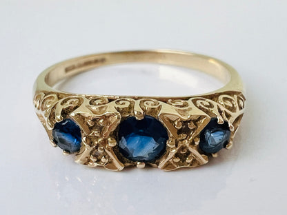 Vintage 9ct Gold Sapphire & Diamond Ring