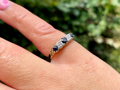 Vintage 9ct Gold Sapphire & Diamond Ring