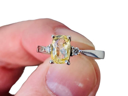 18ct Gold Yellow Sapphire & Diamond Ring