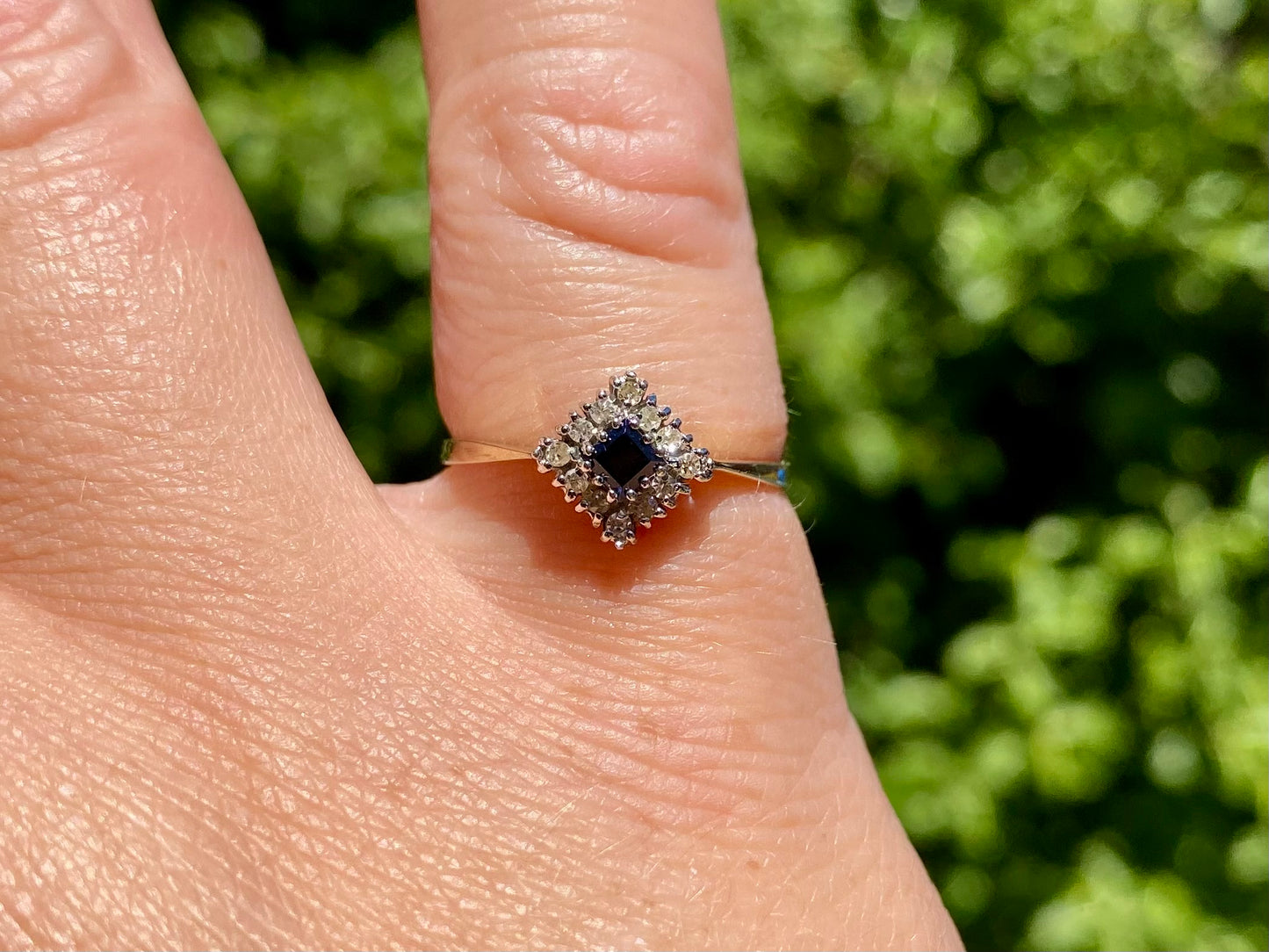 Vintage 9ct Gold Sapphire & Diamond Ring