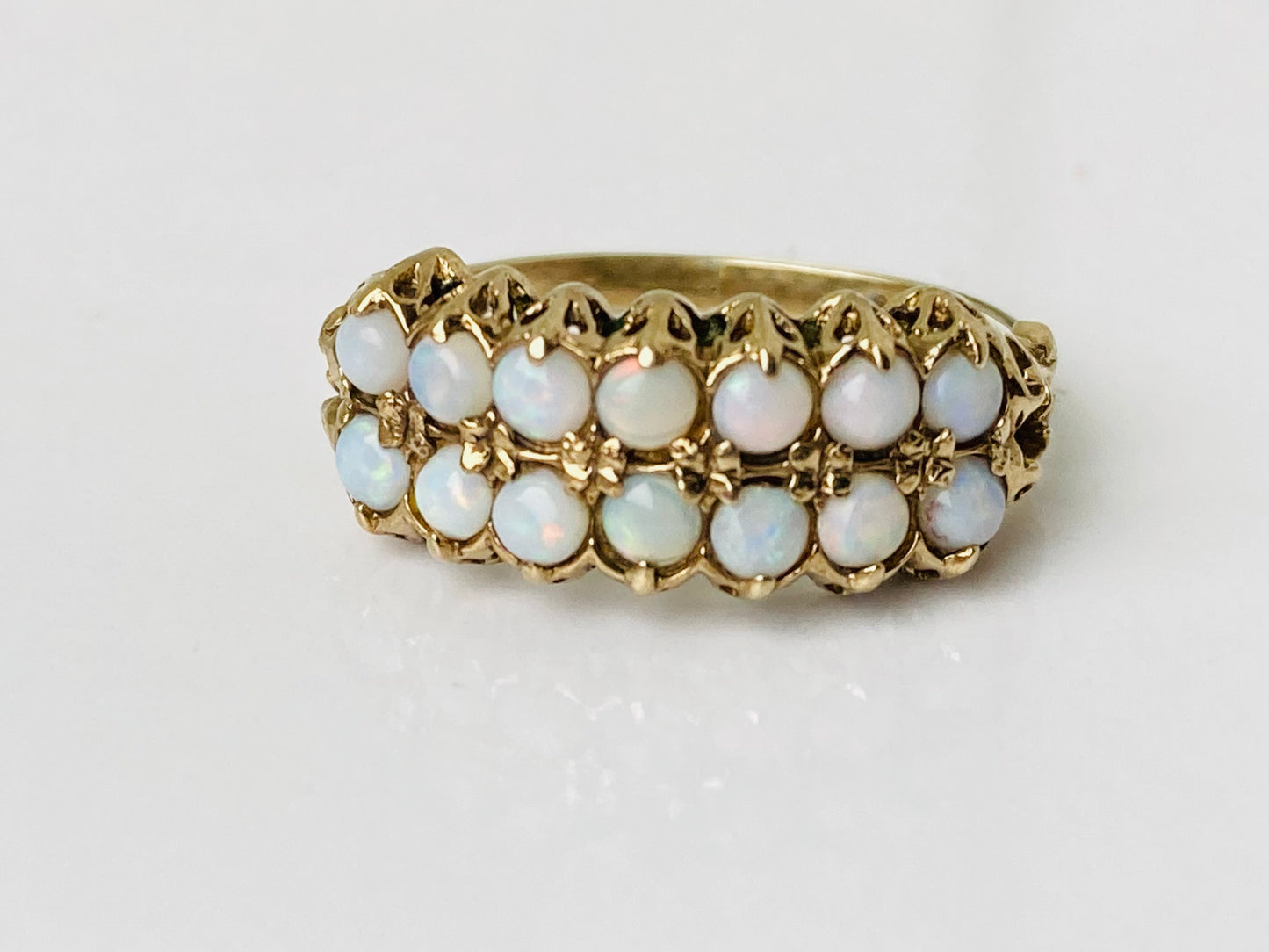 Vintage 9ct Gold Opal Ring