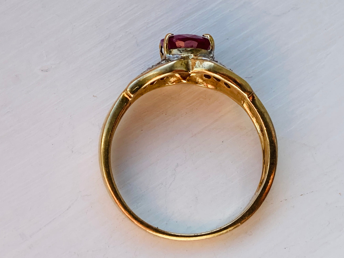 9ct Gold Ruby & Diamond Ring