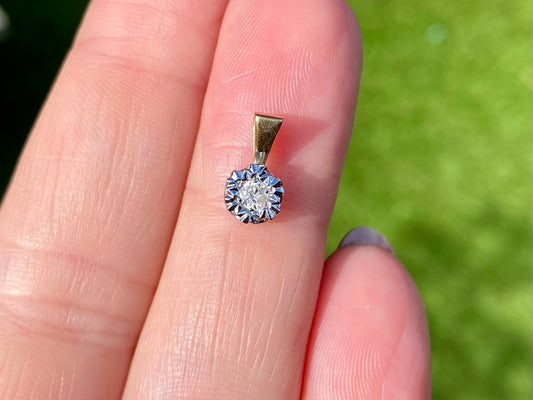 9ct Gold Diamond Solitaire Pendant