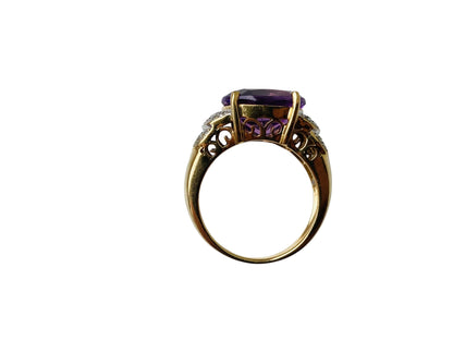9ct Gold Amethyst & Diamond Ring