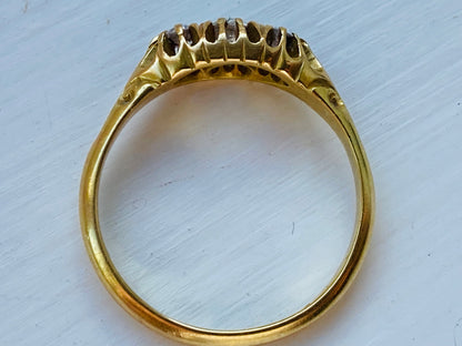 18ct Gold Diamond Ring