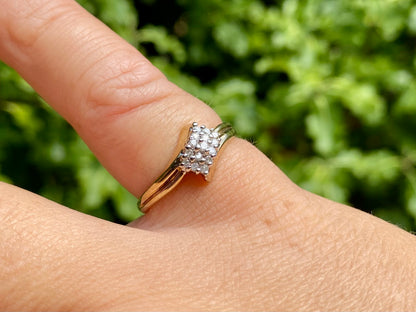 9ct Gold Diamond Ring