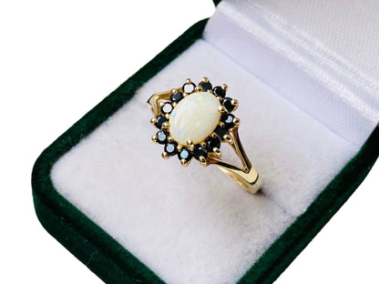 9ct Gold Opal & Black Onyx Ring