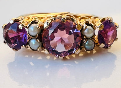 Vintage 9ct Gold Amethyst & Pearl Ring