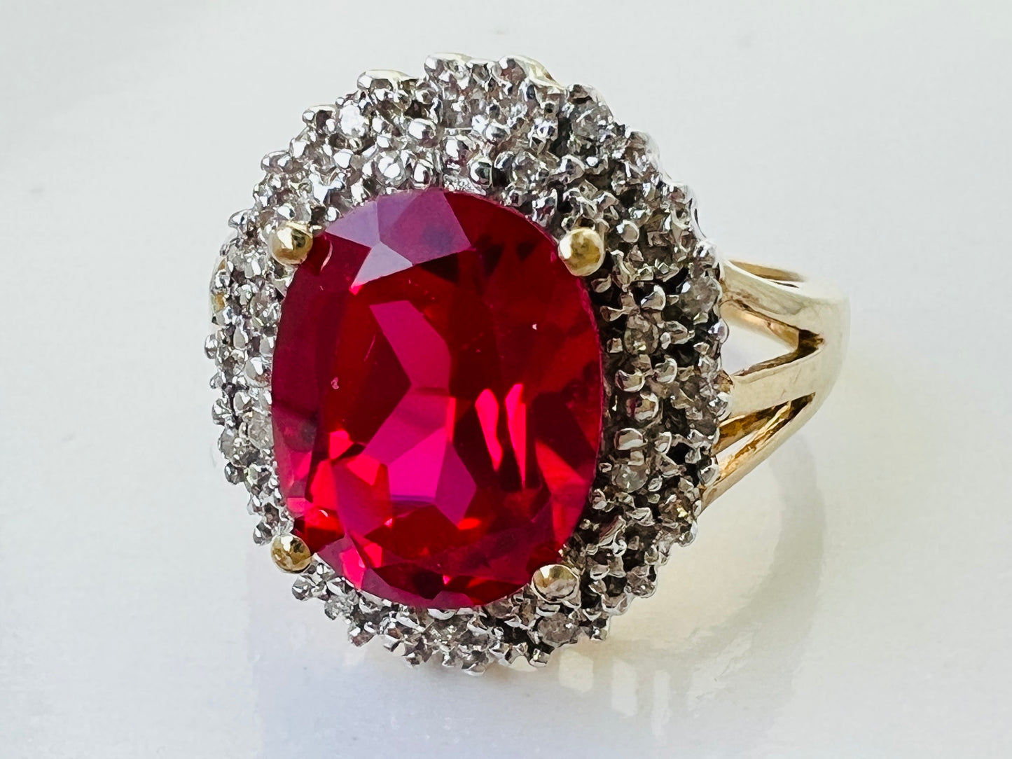 9ct Gold Ruby & Diamond Ring