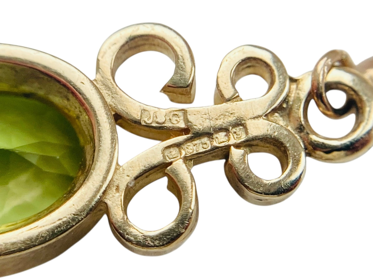 9ct Gold Peridot Earrings