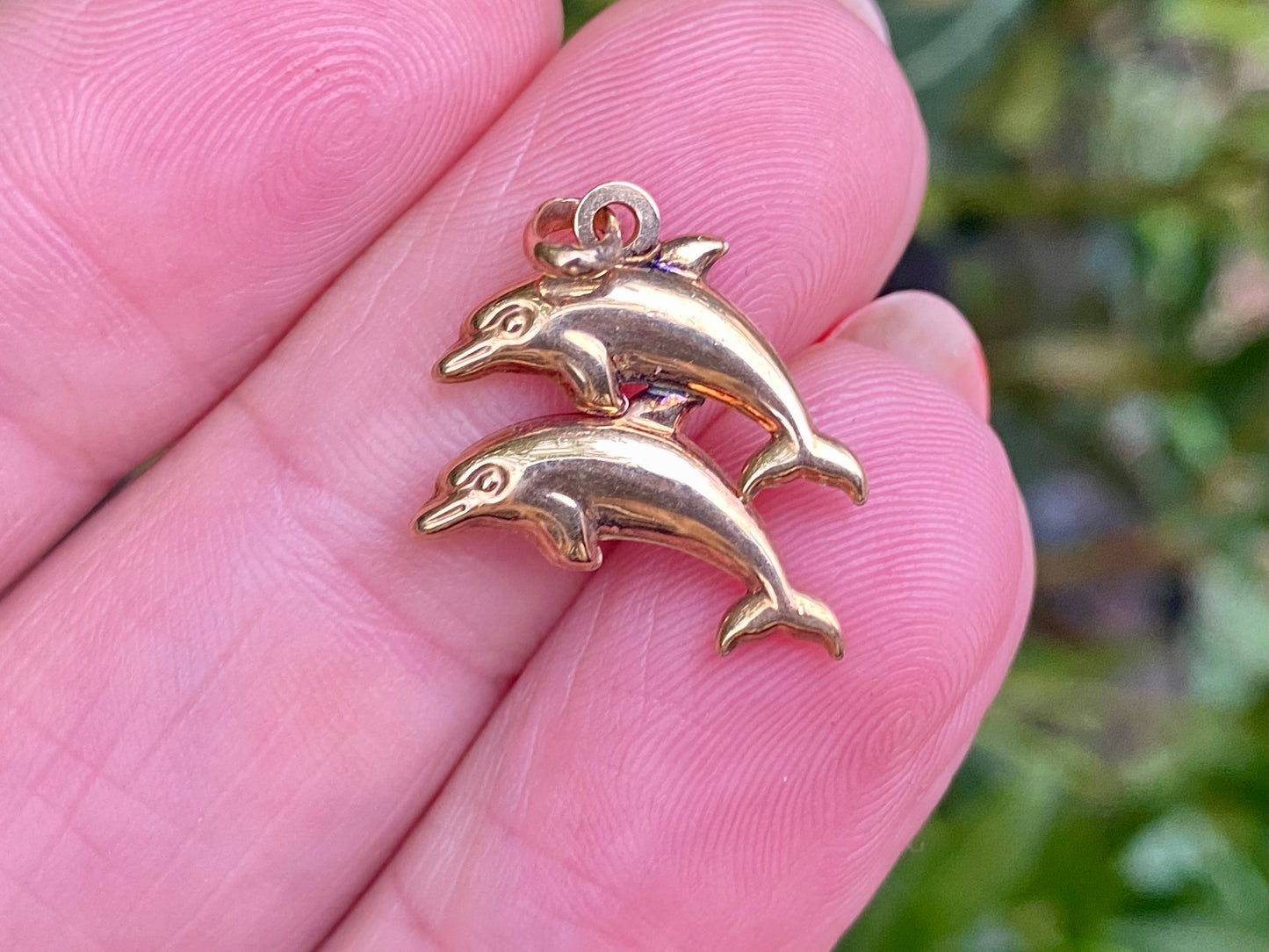 9ct Gold Puffy Dolphin Pendant