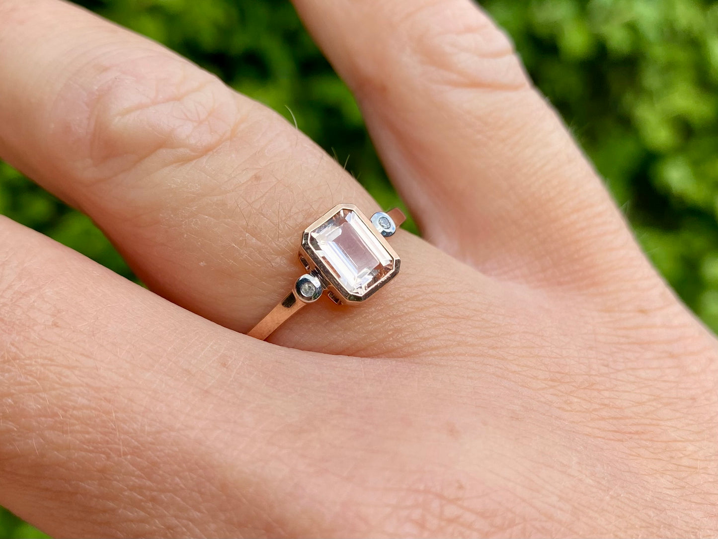 9ct Gold Morganite & Diamond Ring