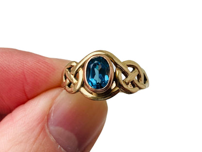 Vintage 9ct Gold Topaz Ring
