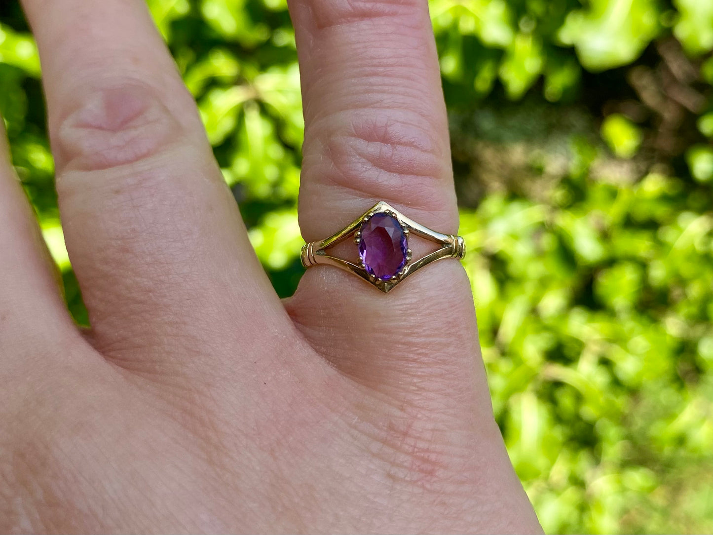 Vintage 9ct Gold Amethyst Ring
