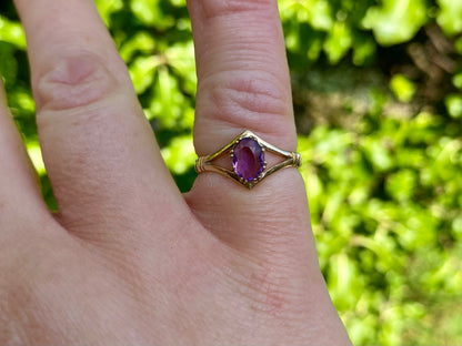 Vintage 9ct Gold Amethyst Ring