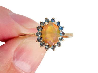 9ct Gold Opal & Green Sapphire ring