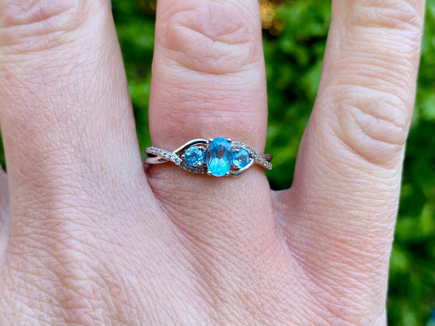 9ct Gold Topaz & Diamond Ring