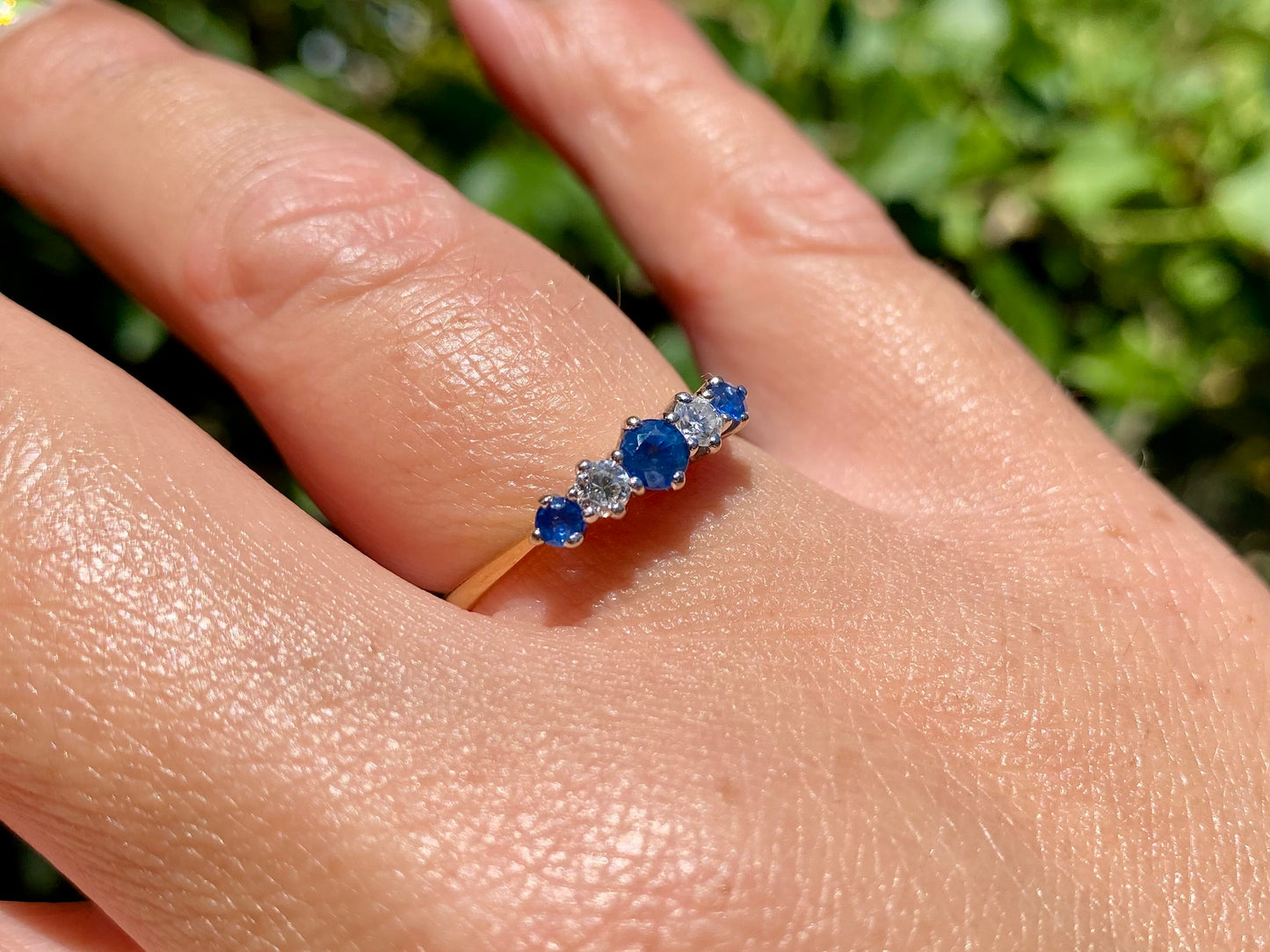 18ct Gold Sapphire & Diamond Ring