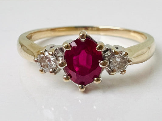 Vintage 9ct Gold Ruby & Diamond Ring