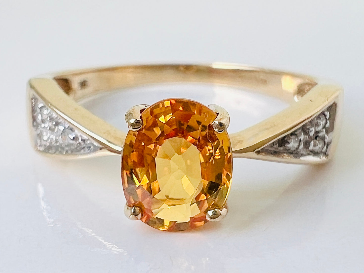 9ct Gold Citrine & Diamond Ring