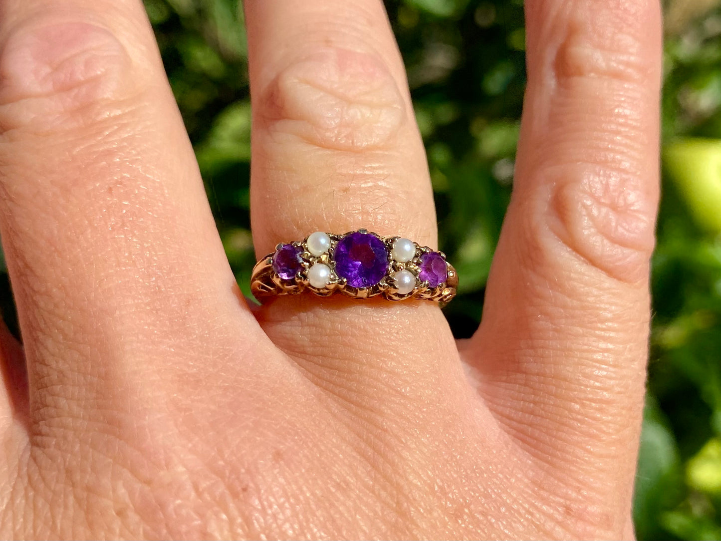 Vintage 9ct Gold Amethyst & Pearl Ring