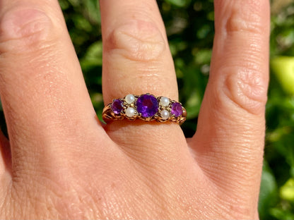 Vintage 9ct Gold Amethyst & Pearl Ring