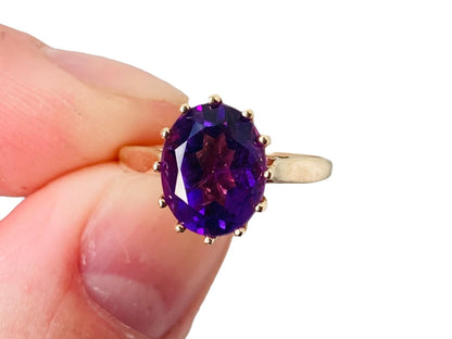 Vintage 9ct Gold Amethyst Ring