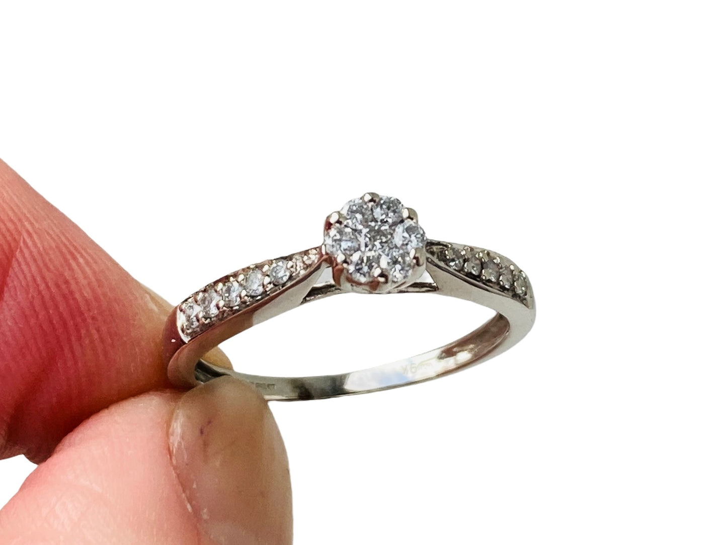 9ct Gold Diamond Ring
