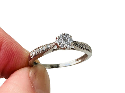 9ct Gold Diamond Ring