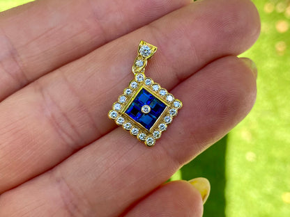 Vintage 18ct Gold Sapphire & Diamond Pendant