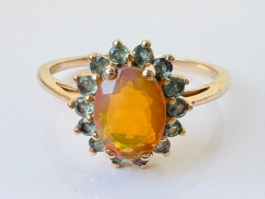 9ct Gold Opal & Green Sapphire ring
