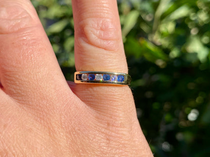 18ct Gold Sapphire & Diamond Ring