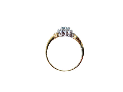 9ct Gold Aquamarine & Diamond Ring