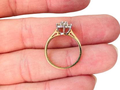 9ct Gold 0.50ct Diamond Daisy Ring