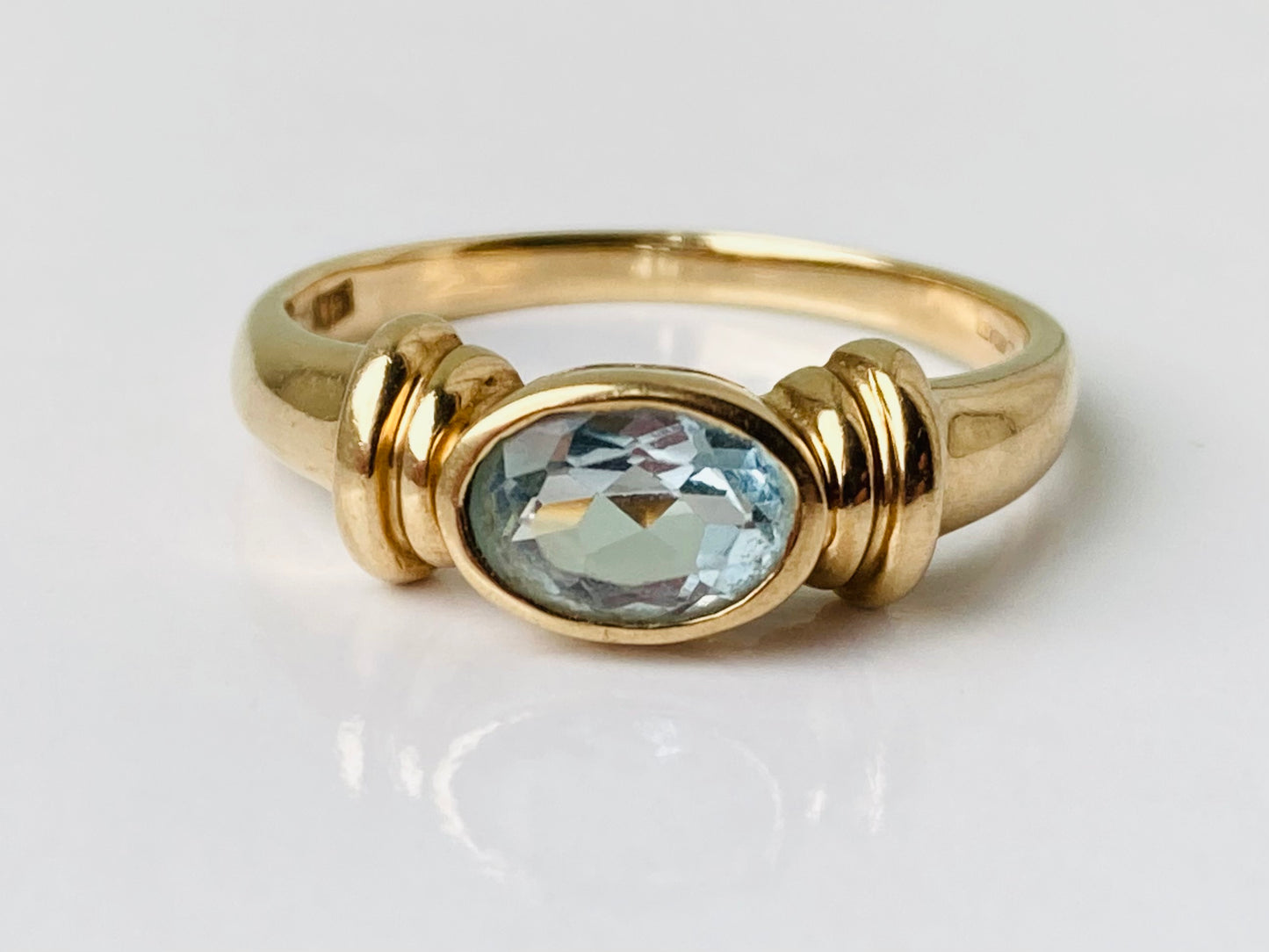 9ct Gold Aquamarine Ring