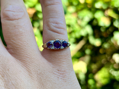 Vintage 9ct Gold Amethyst & Diamond Ring