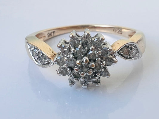 9ct Gold Diamond Ring