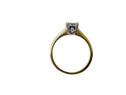 18ct Gold Diamond Ring