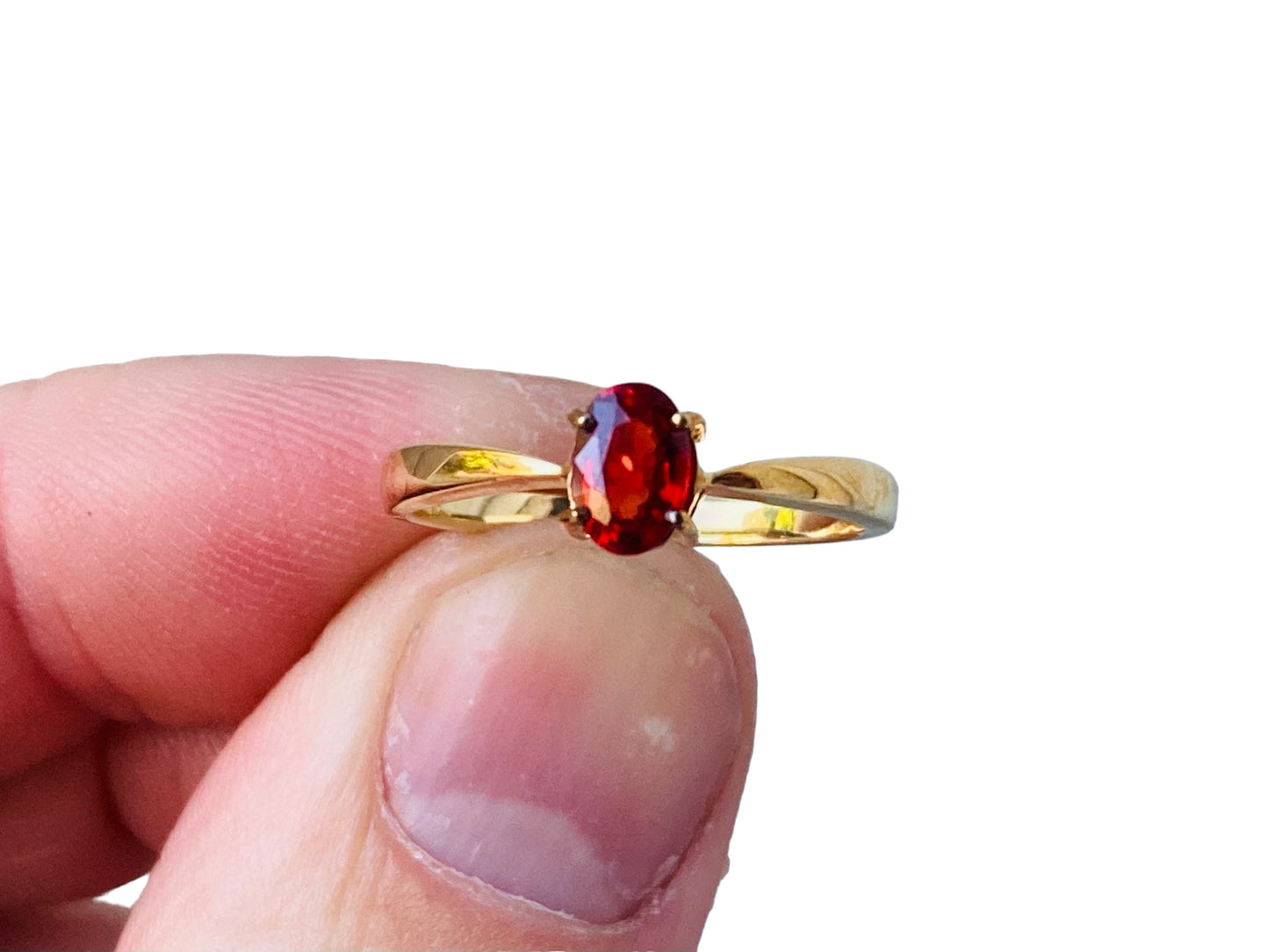 9ct Gold Red Sapphire Ring