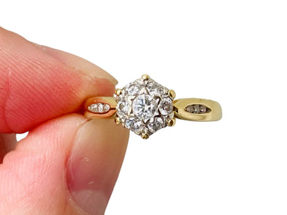 18ct Gold Diamond Ring