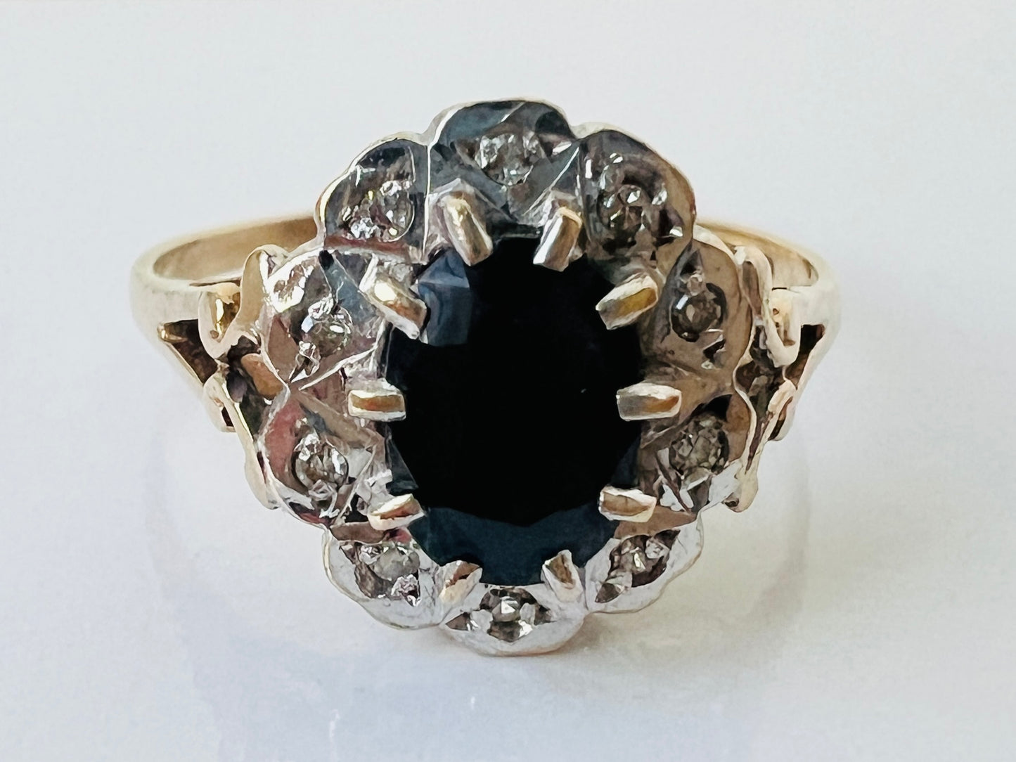 Vintage 9ct Gold Sapphire & Diamond Ring