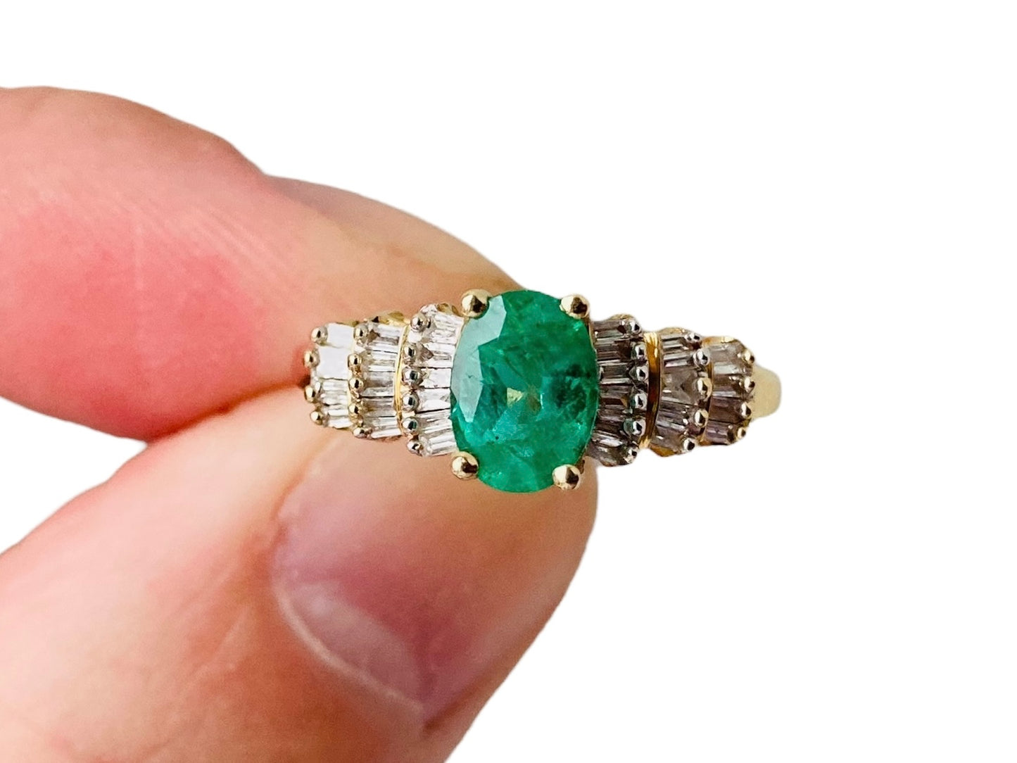 14ct Gold Emerald & Diamond Ring